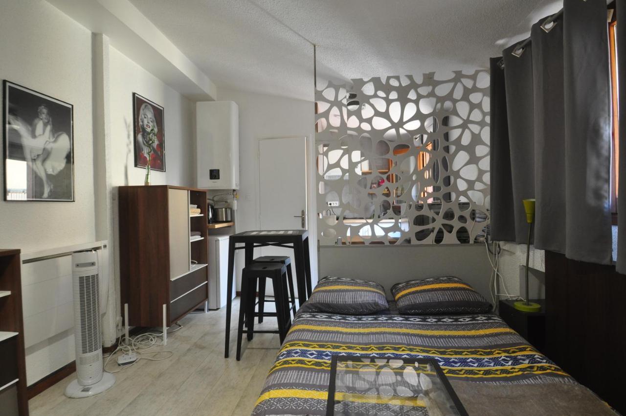 Beaublache Residence Studios Meubles Гренобль Екстер'єр фото